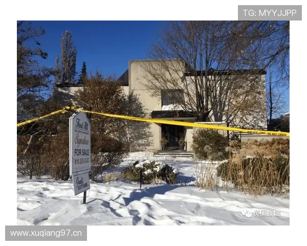 瑞安·洛赫特刷脸豪宅，泳池比我家小区还吓人啊！