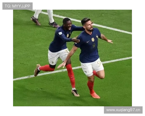 奥斯曼·登贝莱鞋柜一照：一双鞋的钱能改造我家厨房，这差距真扎心